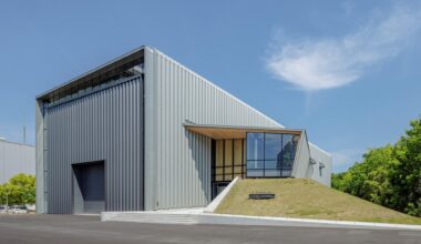 E-Isolations Testing and Research Facility / TAISEI DESIGN Planners Architects & Engineers