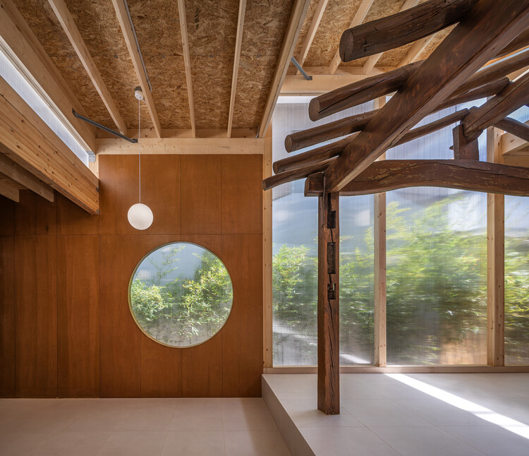 Giwa Building / DRAWING WORKS - Interior Photography, Wood, Beam
