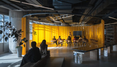 889GLO Art Space / SpActrum