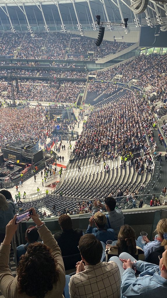 show has started and empty seats in the stadium