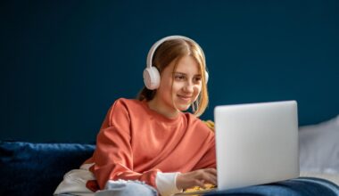 How Young Entrepreneurs Are Building Their Brand And Network On LinkedIn