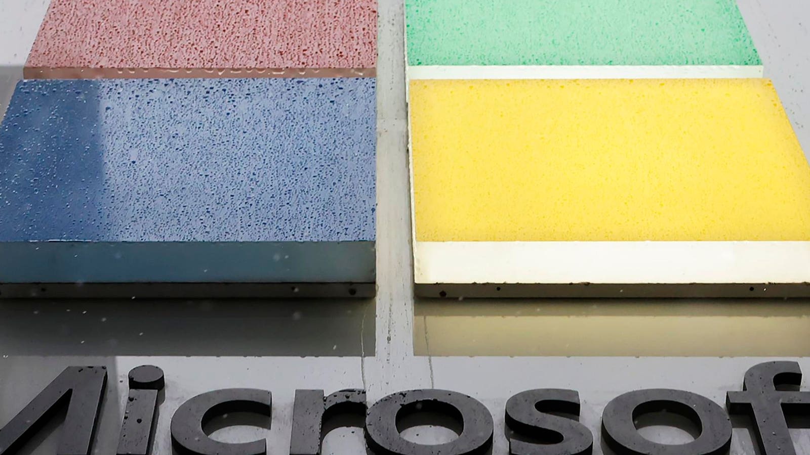Microsoft Installs Emergency Update On Windows PCs