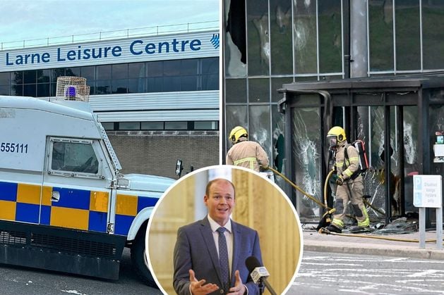 Larne Leisure Centre: Communities committee ‘expresses no confidence’ in Gordon Lyons over social media post
