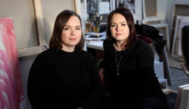 Laura and Rachel Lancaster Are Identical Twin Artists Who Paint Nothing Alike