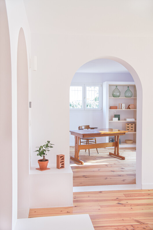 Tintoretto House Rehabilitation / Symbiose Interior Architecture & Design - Interior Photography, Wood, Lighting, Chair