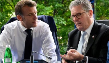 France MUST do more to stop Channel migrants, Starmer will demand in crunch summit with Macron as arrivals surge