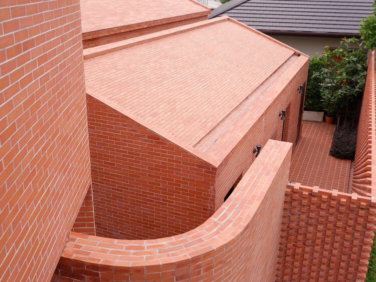 Brick Journey / Volume Matrix studio - Image 5 of 20