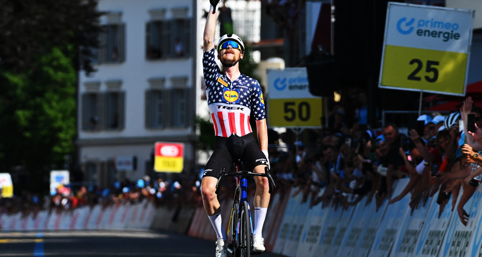 As it happened: Lone rider from early breakaway survives ahead of GC group to take Tour de Suisse stage 3