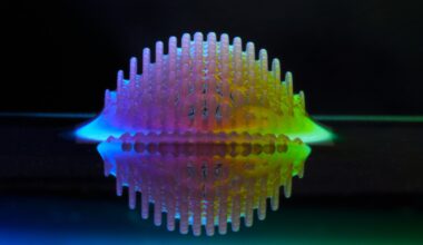 Physicists use 3D-printed spines to sculpt water surface through surface tension