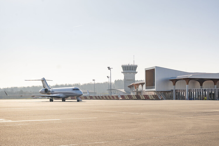 Deauville Terminal Saint-Gatien-des-Bois / Ferrier Marchetti Studio - Exterior Photography