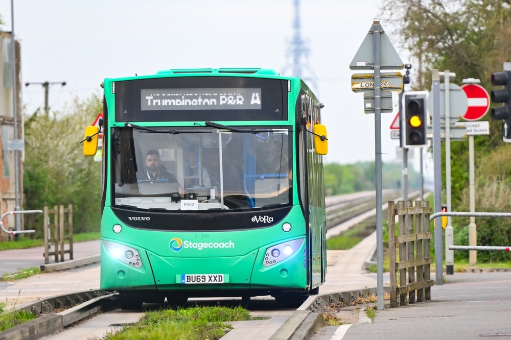 One Of Britain’s Most Beautiful Bus Routes Is Just One Hour From London