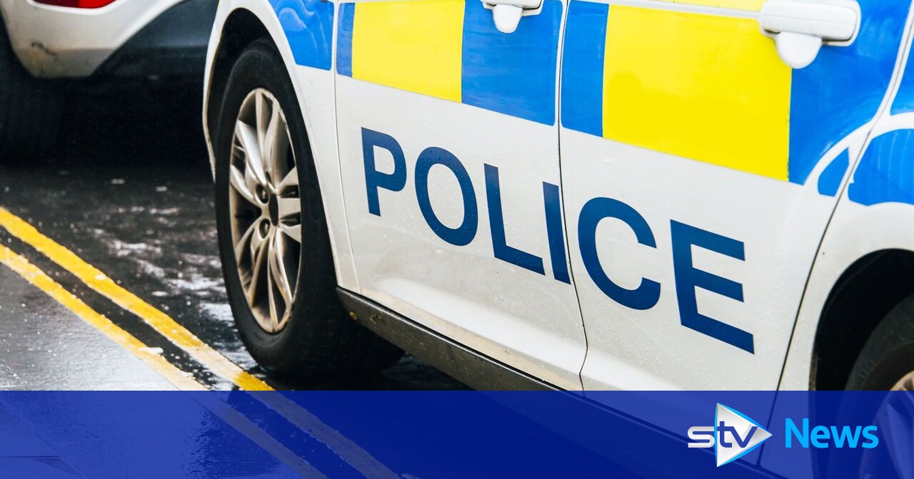 Homes evacuated as 'armed police' seal off Edinburgh roads amid disturbance