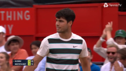 Hot Shot: Alcaraz's set point brilliance draws smiles from both players at Queen's Club 2025 | ATP Tour