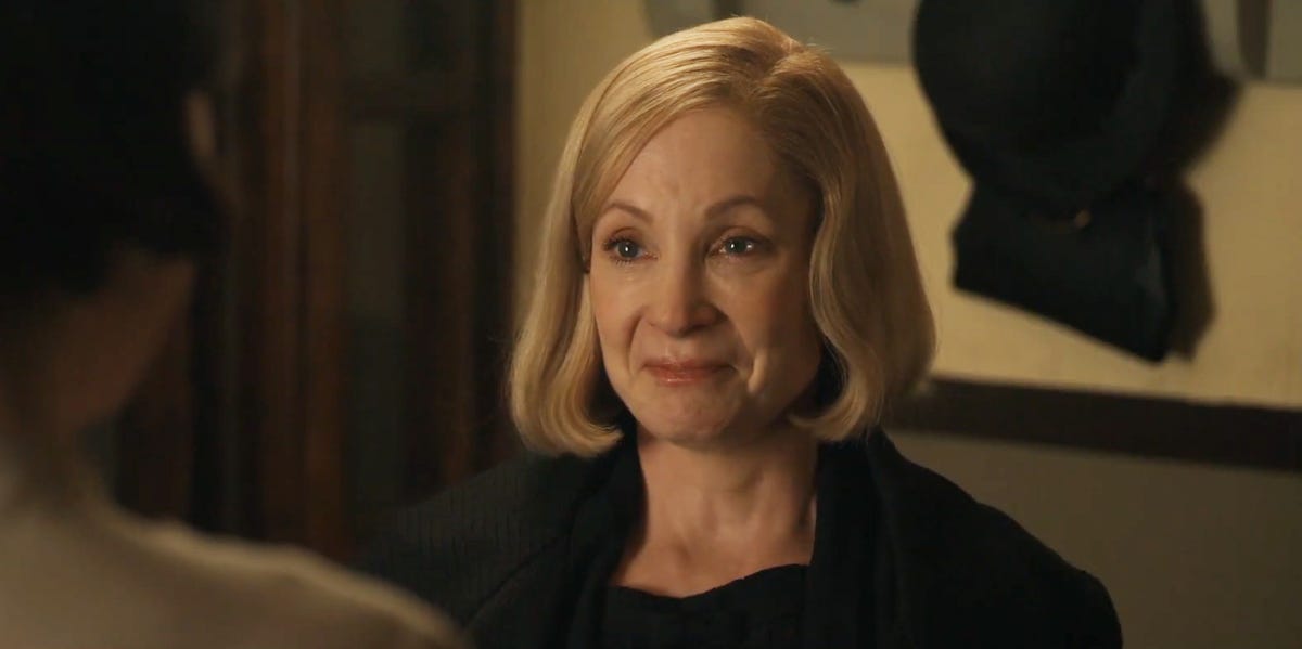 Joanne Froggatt promises that Downton Abbey 3 is a satisfying finale: "I properly wept"