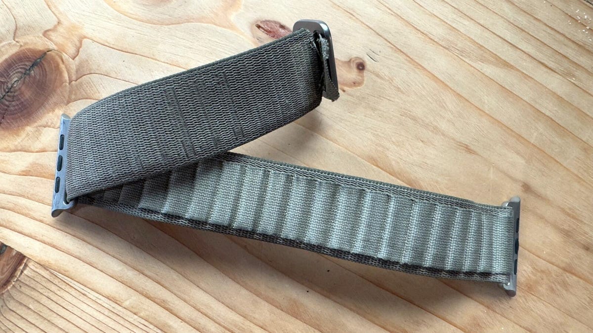 My Apple Watch band gave out before year two - and it could've been bad