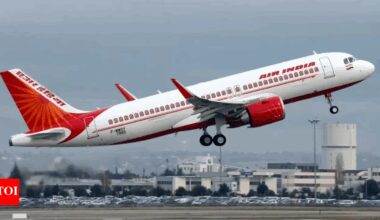 Air India Flight Incident: Health scare at 35,000 feet: 11 fall ill during Air India London-Mumbai flight, cabin crew collapses, food poisoning suspected | Mumbai News