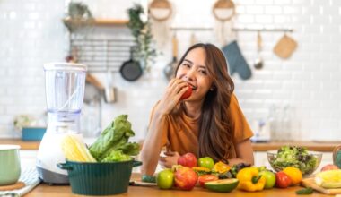 Fitness coach shares 7 smart eating hacks that prevent overeating and help support weight loss | Health