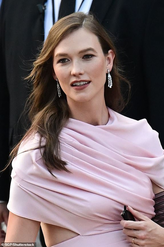 Mandatory Credit: Photo by SGP/Shutterstock (15375983s) Karlie Kloss Jeff Bezos and Lauren Sànchez Wedding Arrivals at Campo Della Madonna dell'Orto Venice, Italy - 26 Jun 2025