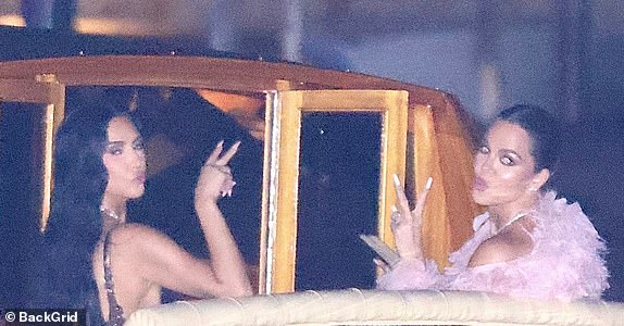 *EXCLUSIVE* Venice, ITALY     Kim and KhloÃ© Kardashian are spotted on a boat as they make an early exit from Jeff Bezos's wedding in Venice.  Pictured: Kim Kardashian, KhloÃ© Kardashian  BACKGRID USA 27 JUNE 2025   USA: +1 310 798 9111 / usasales@backgrid.com  UK: +44 208 344 2007 / uksales@backgrid.com  *UK Clients - Pictures Containing Children Please Pixelate Face Prior To Publication*