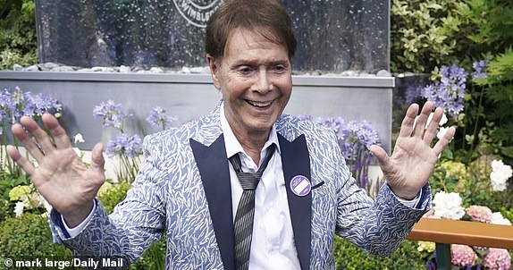 Picture - Mark large.    -   30/06/2025Wimbledon Championships 2025. Day 1Sir Cliff Richard at  the Wimbledon Championships 2025.