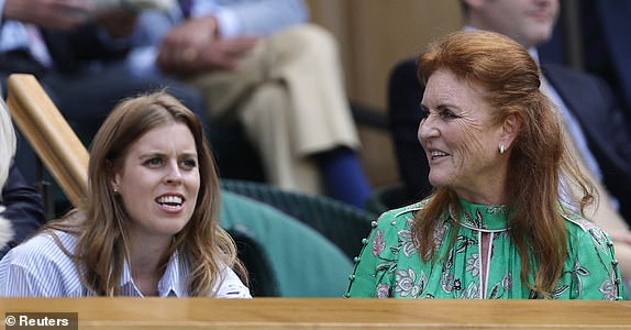 Tennis - Wimbledon - All England Lawn Tennis and Croquet Club, London, Britain - June 30, 2025 Princess Beatrice and Sarah Ferguson, Duchess of York are seen in the Royal Box ahead of the first round match between Spain's Carlos Alcaraz and Italy's Fabio Fognini REUTERS/Stephanie Lecocq