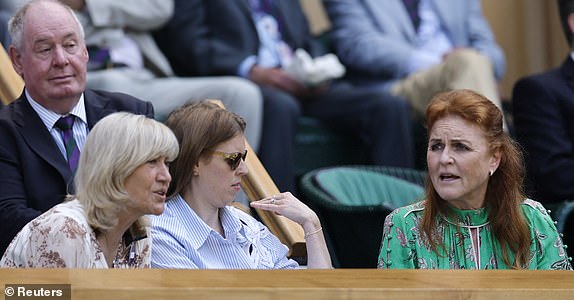 Tennis - Wimbledon - All England Lawn Tennis and Croquet Club, London, Britain - June 30, 2025 Princess Beatrice and Sarah Ferguson, Duchess of York are seen in the Royal Box ahead of the first round match between Spain's Carlos Alcaraz and Italy's Fabio Fognini REUTERS/Stephanie Lecocq