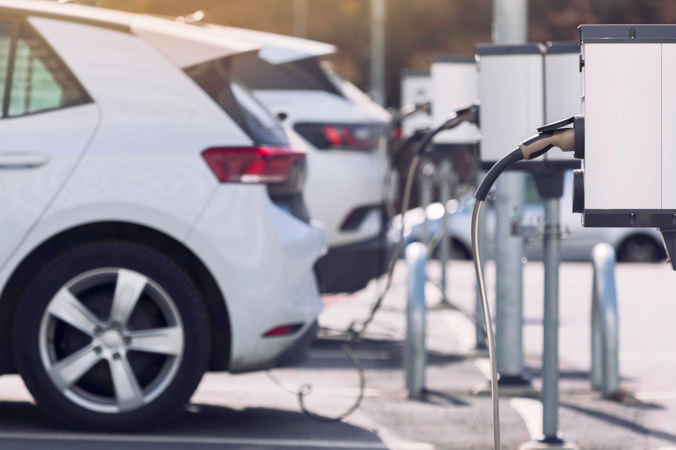 EU Council Agrees To Delay Sustainability Due Diligence Reporting For Batteries
