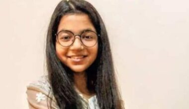 Meet Girl Who Mastered Coding At 11, Built Rs 1,00,00,00,000 Crore Startup At Just 16— She Is… - Zee News