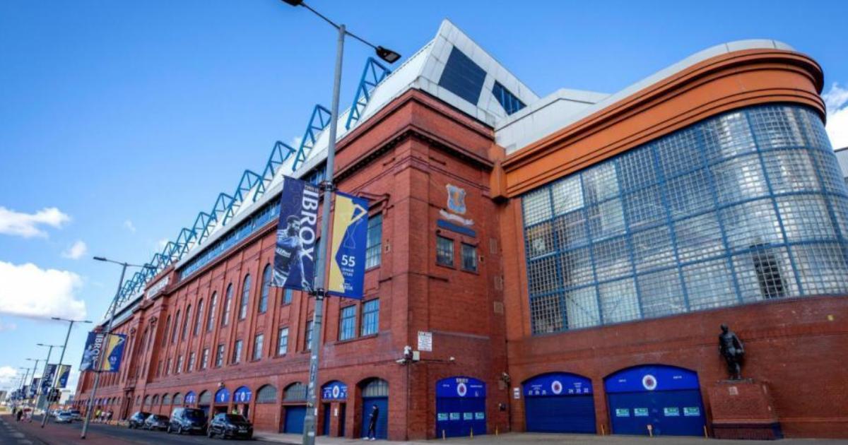 Rangers legend spotted in popular Glasgow city centre bar