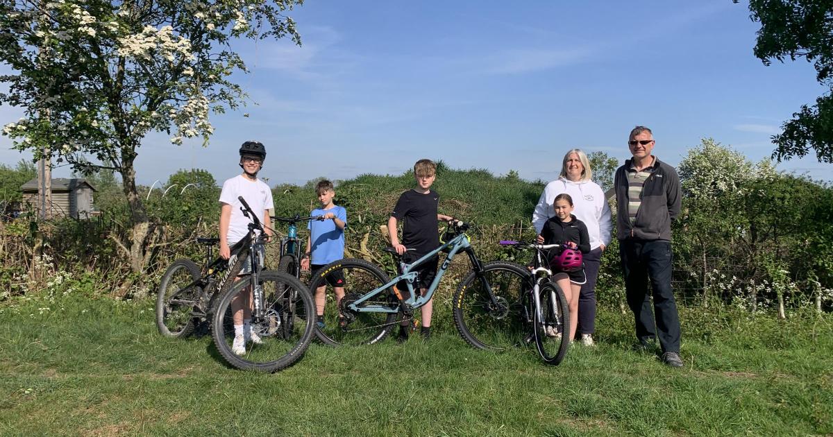 Crowle gets go-ahead to build cycle mud track in village