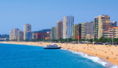 Save £80pp with Just Go’s breaks to Costa Brava