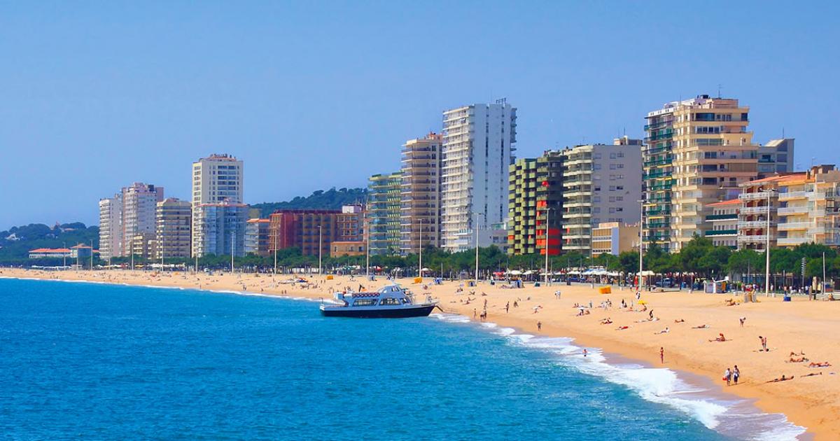 Save £80pp with Just Go’s breaks to Costa Brava