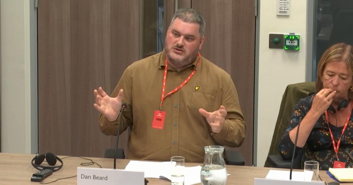 Welsh university collapse is a 'real danger', Senedd hears