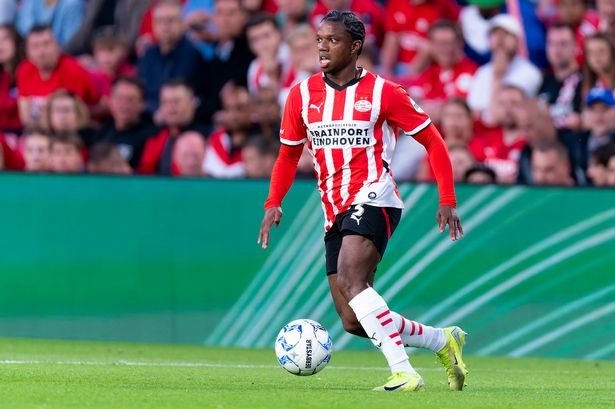 Tyrell Malacia of PSV in action during the Dutch Eredivisie match between PSV and Heracles Almelo