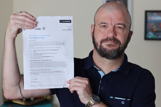 Lee Stuart from Kirkby