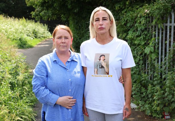 Ellis Cox's auntie Julie O'Toole and mum Carolyn Cox at the loop line in Walton