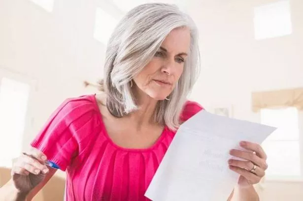 Over 60s living outside of London don't get free bus passes (stock)