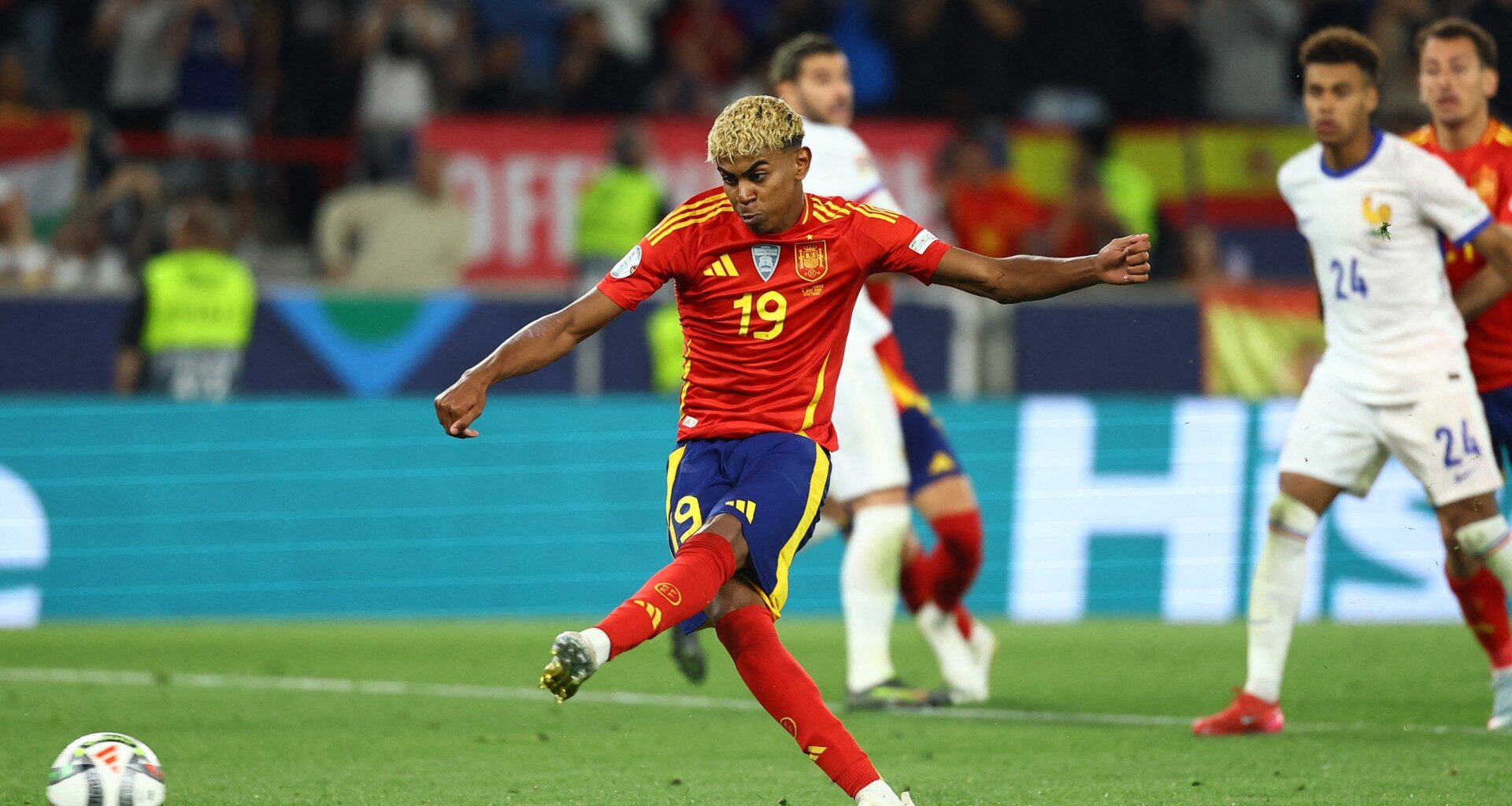 Spain beat France 5-4 in thriller to reach Nations League final | Football News