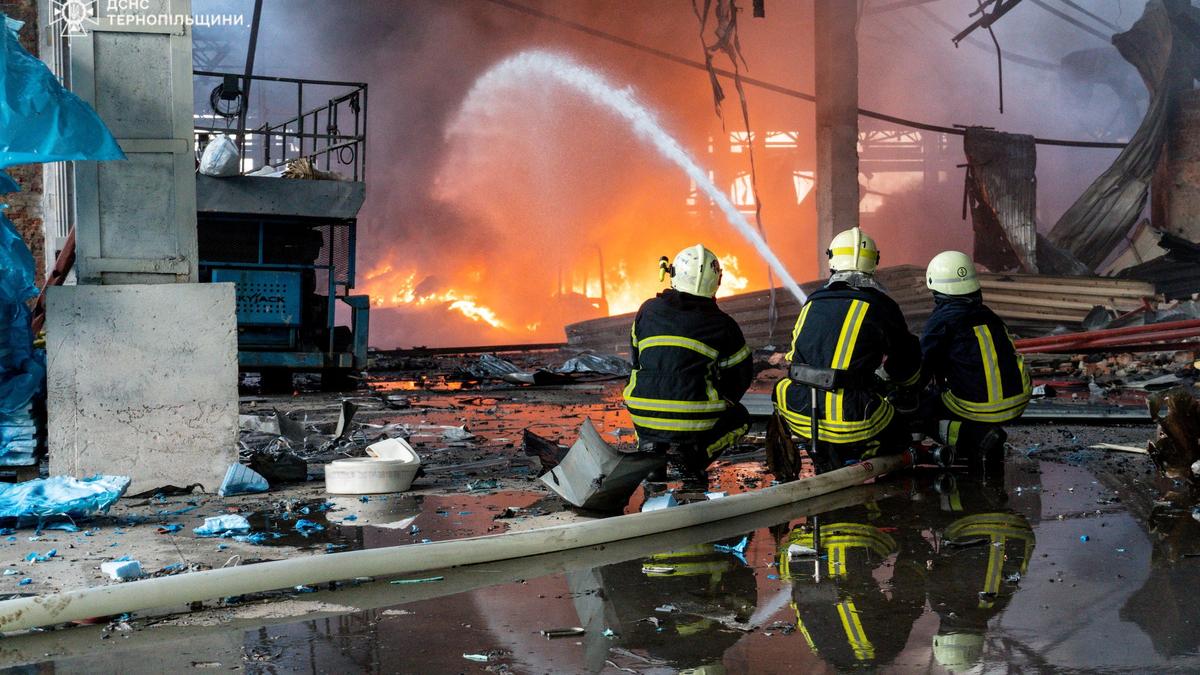After deadly strikes, Ukraine urges pressure on Russia 'as soon as possible'