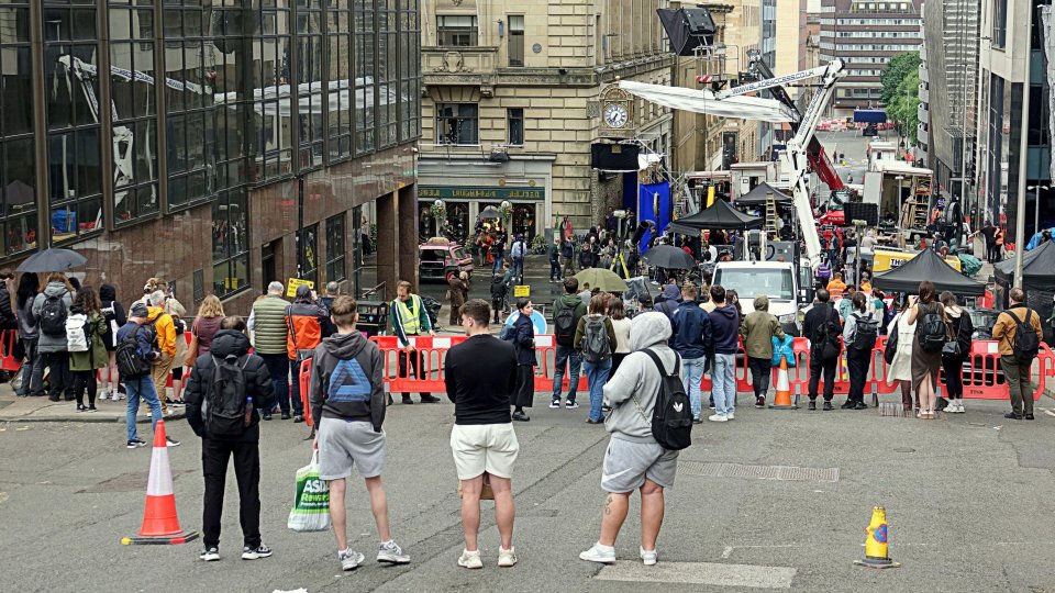 Filming of Ghostwriter in Glasgow, Scotland.