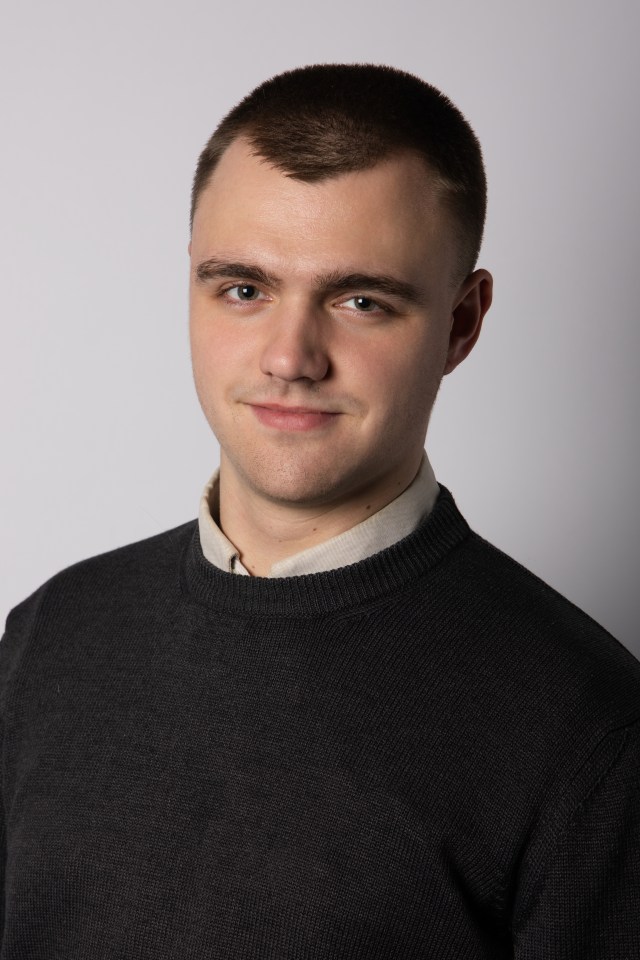 Headshot of Tom Bryden, a feature writer.