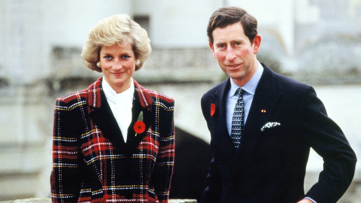 King Charles' former secretary who lasted less than a year dies