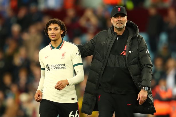 Liverpool manager Jurgen Klopp with Trent Alexander-Arnold.