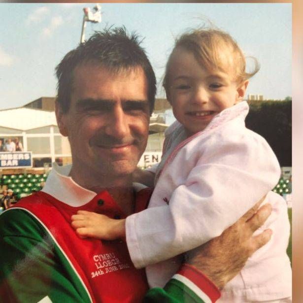Bethan was the daughter of Glamorgan and England cricket star Steve James