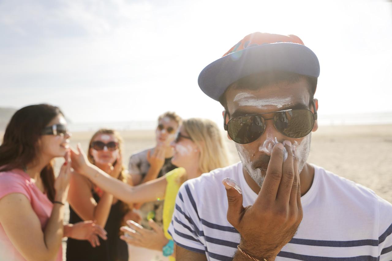 Regularly applying sun cream is vital in hot weather. (Getty)