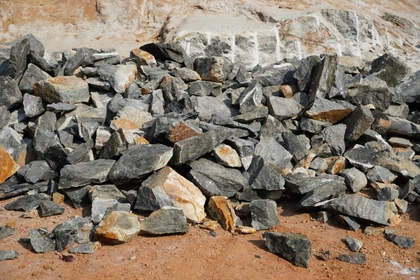 Russia Claims It Now Controls Strategic Lithium Deposit in Ukraine