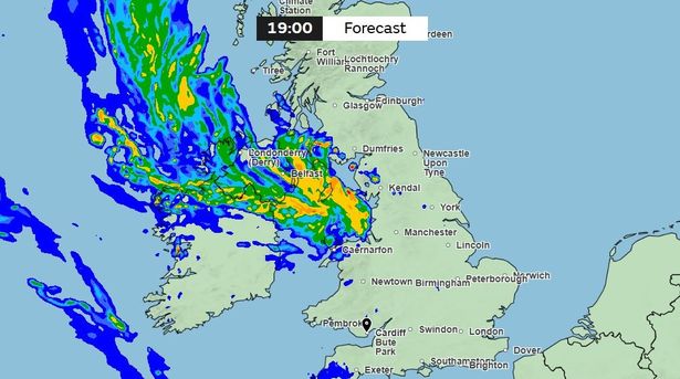 The Met Office weather for map for Wales at 7pm on Thursday