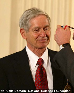 Pictured: Charles David Keeling receiving the US Medal of Science in 2001