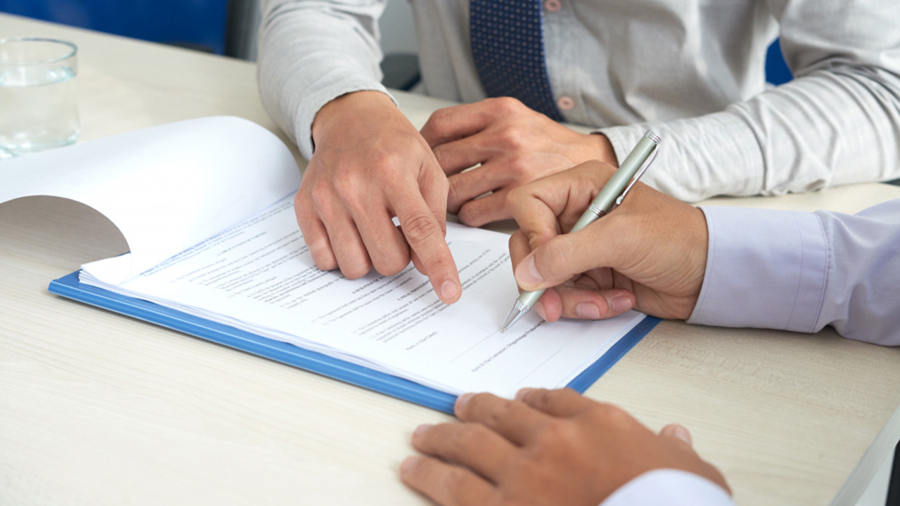 Non-Compete Clause Can't Curtail Right Of Employee To Get Employment After Notice Period: Delhi High Court