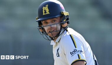 Tom Latham batting